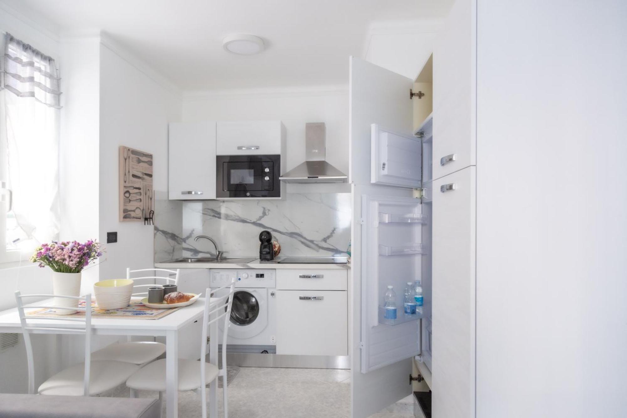 Casa Liri Sanremo -Centrale, Moderna, 5Min Spiaggia, Ariston- Экстерьер фото